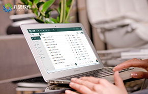 中國(guó)協(xié)同OA 高端與移動(dòng)雙輪驅(qū)動(dòng)，領(lǐng)跑管理軟件領(lǐng)域